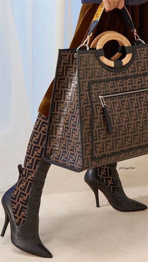 handbag fendi stelle|Altro.